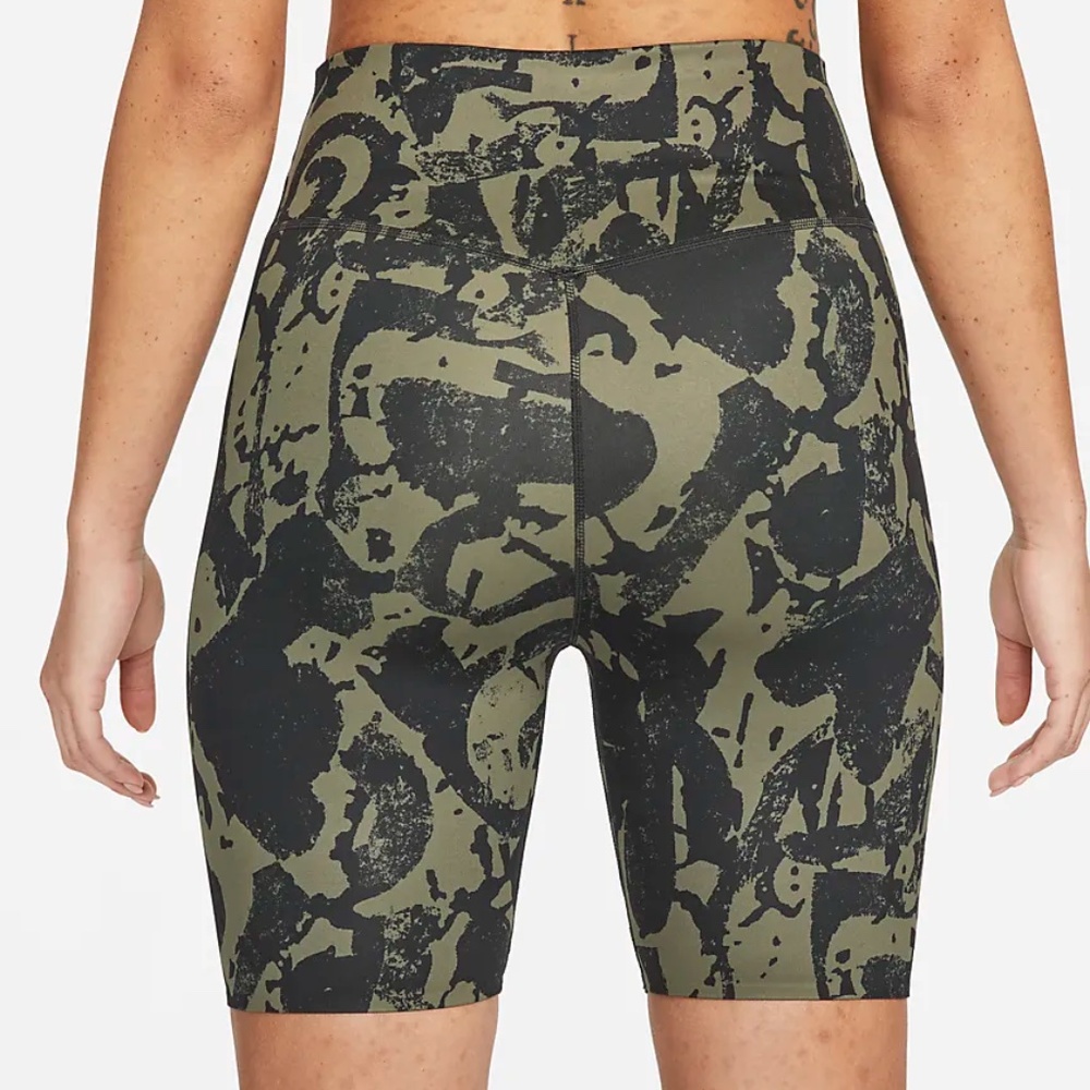 NWT Nike 3X One Luxe Camo Women's Mid-Rise Training Shorts